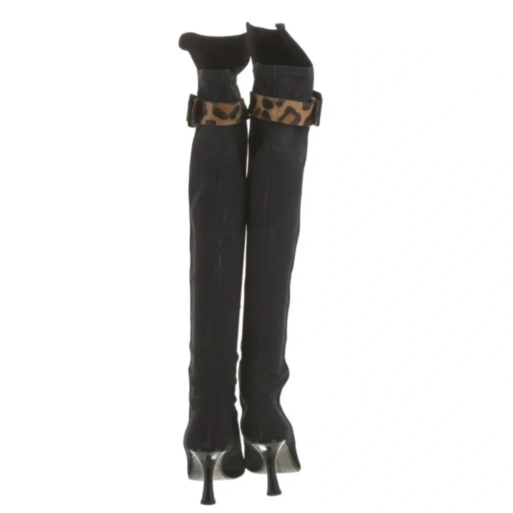 Stuart Weitzman  Size 10 black suede  boots over the knee with stretch
